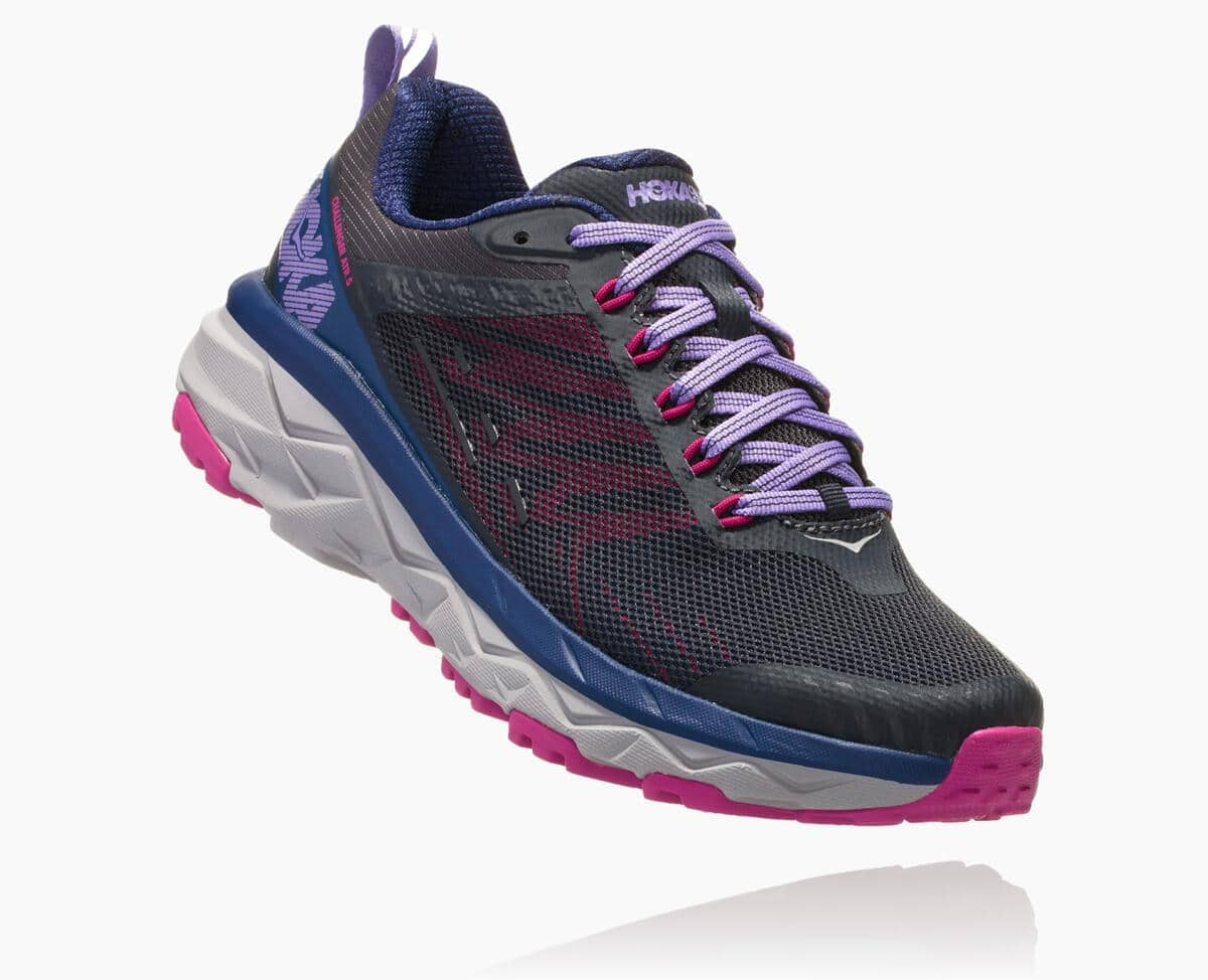 Dámské Trailové Boty Hoka One One Challenger ATR 5 Ebony/Very Berry | CZ.253HWEQKJ